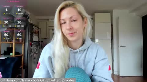 Snapshot of leusee chatting on February 28, 2026, 11:00 am LeaVixx online show from February 28, 2026, 11:00 am