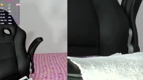 Snapshot of lexalove2 chatting on December 17, 2025, 7:20 pm Lexa Love online show from December 17, 2025, 7:20 pm