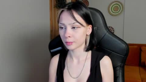 LexaWilds online show from May 11, 2026, 5:13 am