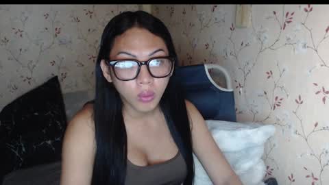 Hev Lexi online show from June 14, 2026, 11:01 am