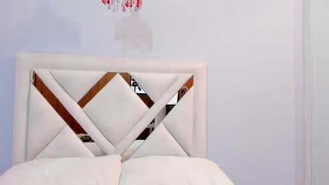 Snapshot of lexi_bloom chatting on April 11, 2026, 11:03 am Gabrielle online show from April 11, 2026, 11:03 am