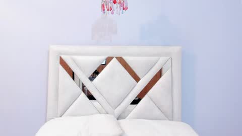 Snapshot of lexi_bloom chatting on April 12, 2026, 11:04 am Gabrielle online show from April 12, 2026, 11:04 am