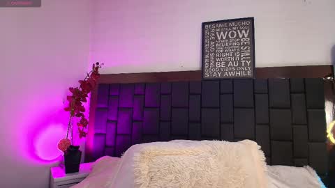 Lexi Howard  online show from December 15, 2025, 2:16 am