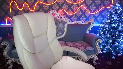 Snapshot of lexi_si chatting on December 18, 2024, 3:15 am lexi_si online show from December 18, 2024, 3:15 am