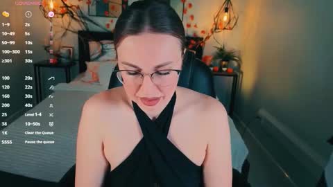 Lexy - Follow me online show from October 16, 2025, 7:09 am