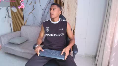 Lexi  Derek online show from December 1, 2025, 5:29 pm