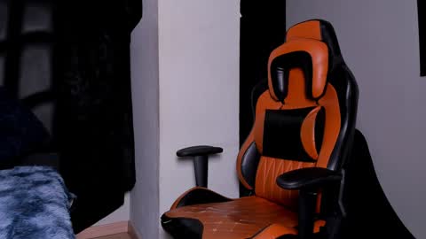 Snapshot of lexie_n_nate chatting on January 27, 2025, 8:07 am Lixie And Nte online show from January 27, 2025, 8:07 am