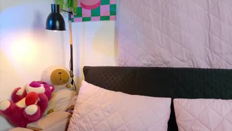 Snapshot of lexie_n_nate chatting on December 15, 2025, 2:38 am Lixie And Nte online show from December 15, 2025, 2:38 am