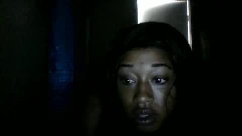 Snapshot of lexieroyal690 chatting on February 25, 2025, 5:52 am lexieroyal690 online show from February 25, 2025, 5:52 am