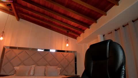 Snapshot of lexiewayne chatting on February 1, 2025, 12:29 am Lexie online show from February 1, 2025, 12:29 am