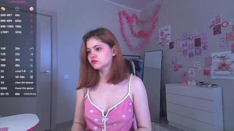 lexiie fox online show from May 13, 2026, 9:17 am