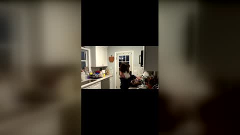 Snapshot of lexilovexhunghandsome chatting on January 18, 2026, 10:46 pm lexilovexhunghandsome online show from January 18, 2026, 10:46 pm