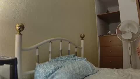 Jaquiebabe online show from October 26, 2025, 8:15 pm