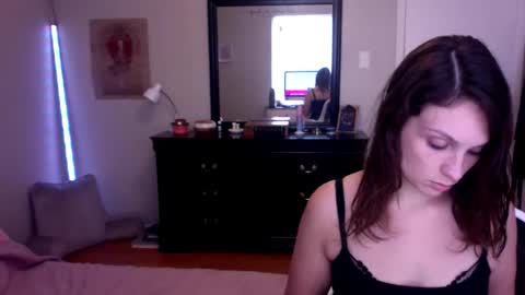 lexwyoex online show from November 30, 2025, 7:51 pm