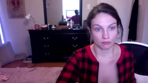 lexwyoex online show from December 1, 2025, 9:20 pm