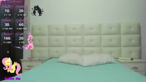 LEXXI online show from October 4, 2025, 6:17 pm