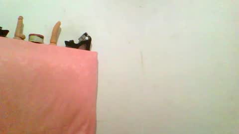 Snapshot of lexxie_weed chatting on November 1, 2025, 2:35 am Lexxie online show from November 1, 2025, 2:35 am