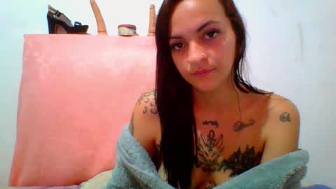 Snapshot of lexxie_weed chatting on November 21, 2025, 1:32 pm Lexxie online show from November 21, 2025, 1:32 pm