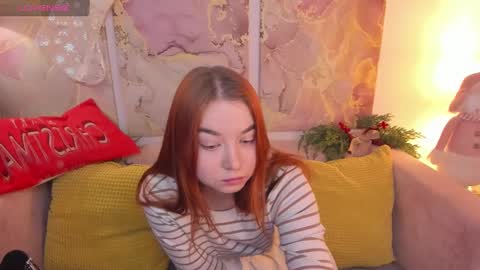 lexxxyone online show from December 24, 2024, 2:22 pm