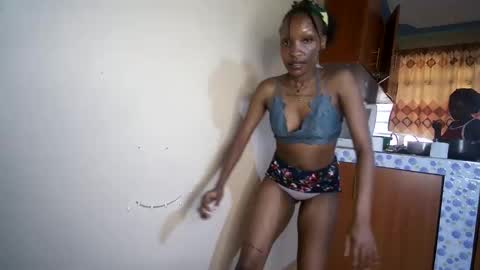 Lexy online show from November 4, 2025, 1:54 pm