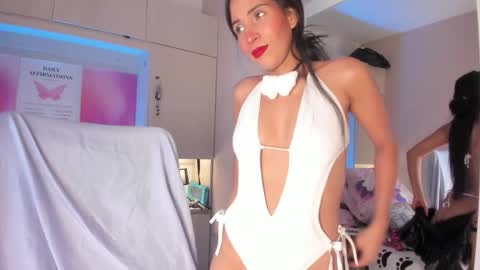 Snapshot of lexyquinn_ chatting on February 17, 2026, 4:09 am L I A online show from February 17, 2026, 4:09 am