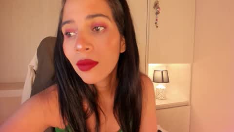 Snapshot of lexyquinn_ chatting on February 22, 2026, 4:02 am L I A online show from February 22, 2026, 4:02 am