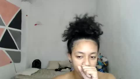 Snapshot of ley_blus1 chatting on December 12, 2024, 4:43 pm lolita online show from December 12, 2024, 4:43 pm