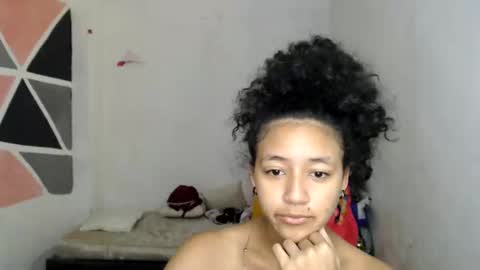 Snapshot of ley_blus1 chatting on December 14, 2024, 7:57 pm lolita online show from December 14, 2024, 7:57 pm