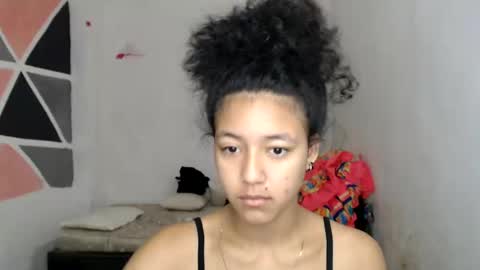 Snapshot of ley_blus1 chatting on December 17, 2024, 2:00 pm lolita online show from December 17, 2024, 2:00 pm