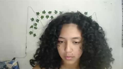 Snapshot of ley_blus1 chatting on January 3, 2025, 3:44 pm lolita online show from January 3, 2025, 3:44 pm