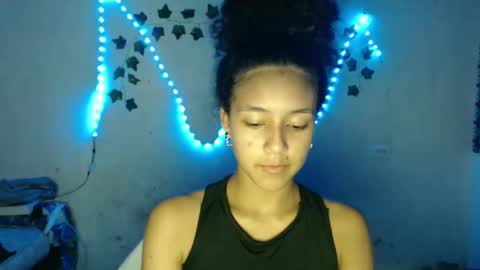 Snapshot of ley_blus1 chatting on January 10, 2025, 4:22 am lolita online show from January 10, 2025, 4:22 am