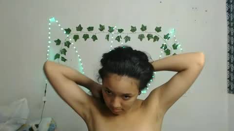 Snapshot of ley_blus1 chatting on January 15, 2025, 4:47 am lolita online show from January 15, 2025, 4:47 am