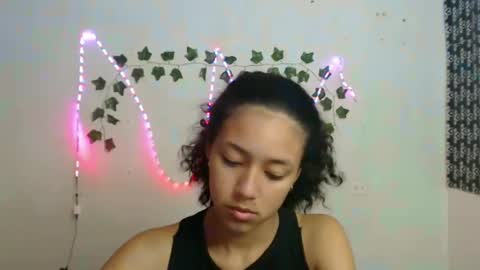 Snapshot of ley_blus1 chatting on January 18, 2025, 4:37 am lolita online show from January 18, 2025, 4:37 am