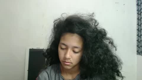 Snapshot of ley_blus1 chatting on January 22, 2025, 3:51 pm lolita online show from January 22, 2025, 3:51 pm