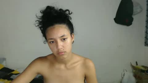 Snapshot of ley_blus1 chatting on February 13, 2025, 6:09 am lolita online show from February 13, 2025, 6:09 am