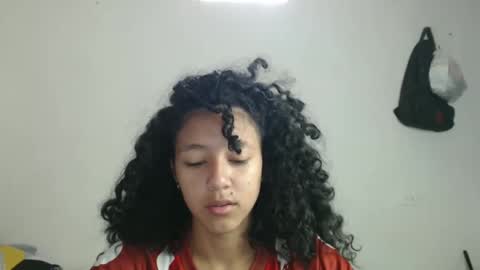 Snapshot of ley_blus1 chatting on February 22, 2025, 2:08 pm lolita online show from February 22, 2025, 2:08 pm