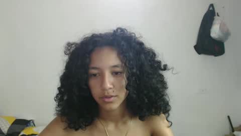 Snapshot of ley_blus1 chatting on February 26, 2025, 2:14 pm lolita online show from February 26, 2025, 2:14 pm