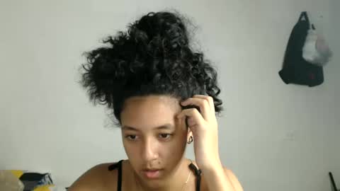 Snapshot of ley_blus1 chatting on February 26, 2025, 11:15 pm lolita online show from February 26, 2025, 11:15 pm