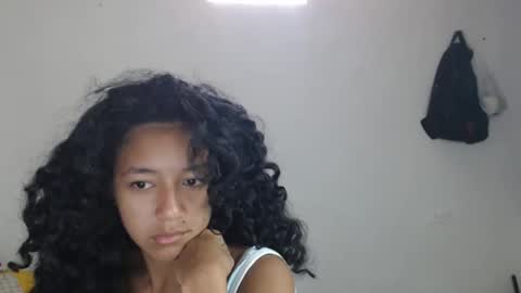 Snapshot of ley_blus1 chatting on March 10, 2025, 1:21 pm lolita online show from March 10, 2025, 1:21 pm