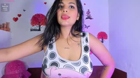 Snapshot of leyacopper chatting on February 12, 2026, 1:00 am Leya online show from February 12, 2026, 1:00 am