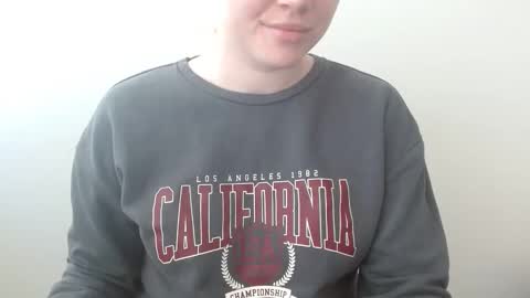 Leyla online show from March 5, 2026, 6:09 am