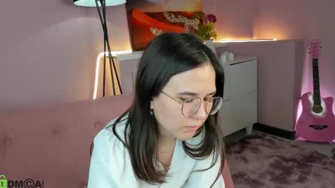 Snapshot of leylamirage chatting on March 13, 2026, 1:51 pm leylamirage online show from March 13, 2026, 1:51 pm