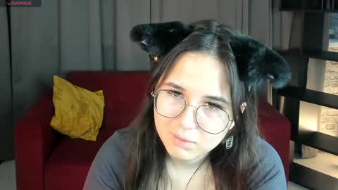 Snapshot of leylamirage chatting on April 5, 2026, 12:24 pm leylamirage online show from April 5, 2026, 12:24 pm