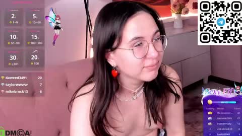 Snapshot of leylamirage chatting on April 18, 2026, 7:58 pm leylamirage online show from April 18, 2026, 7:58 pm