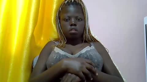 Snapshot of leylani69 chatting on February 28, 2025, 10:20 am laylani69 online show from February 28, 2025, 10:20 am