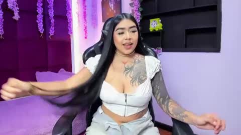 Leyren online show from June 30, 2026, 8:43 pm