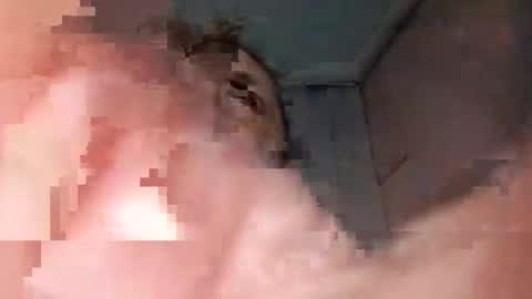 Snapshot of lhg1975 chatting on November 3, 2025, 8:10 pm lhg1975 online show from November 3, 2025, 8:10 pm