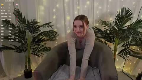 Snapshot of li_j chatting on February 14, 2026, 1:35 am Linda my FANSLY red fury online show from February 14, 2026, 1:35 am