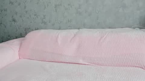 Snapshot of lia1243756 chatting on October 26, 2025, 6:41 am LEANNAA online show from October 26, 2025, 6:41 am