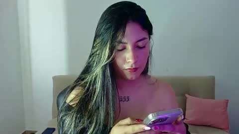 Lia  online show from April 14, 2026, 5:30 pm